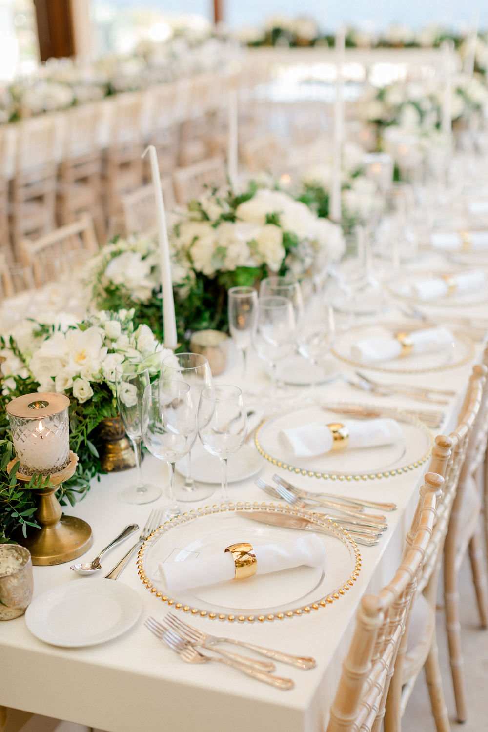 LUXE CLASSIC ATHENS WEDDING AT ISLAND ART & TASTE || EMMA & PETER